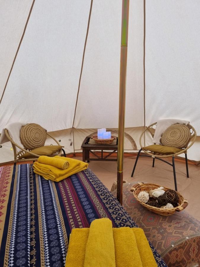 The Tent Güime Екстериор снимка